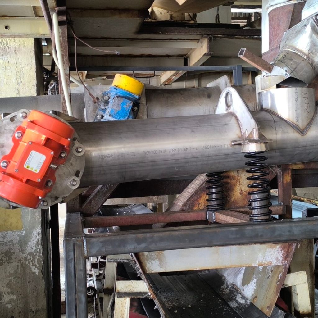 Вибротранспортьори от Силозни Системи